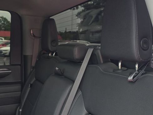 Used 2024 Chevrolet Silverado 2500 LTZ AWD/4WD image 39