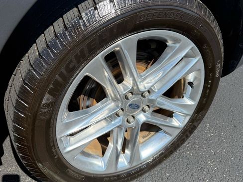 Used 2016 Ford Explorer Limited FWD image 9