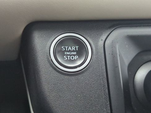 Used 2020 Land Rover Defender 110 HSE image 26