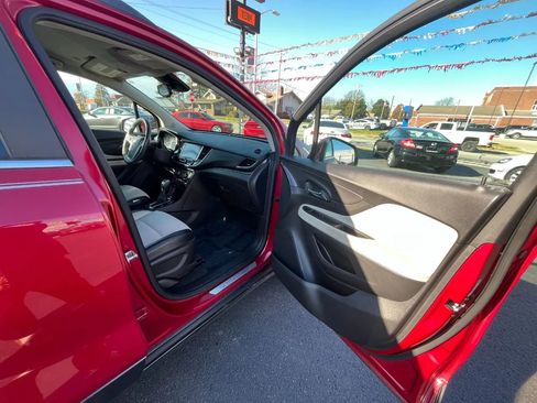 Used 2019 Buick Encore Sport Touring w/ Safety Package image 20