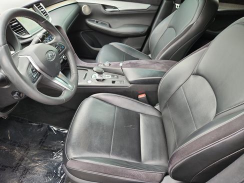 Used 2019 INFINITI QX50 Essential w/ Sensory Package AWD/4WD image 29