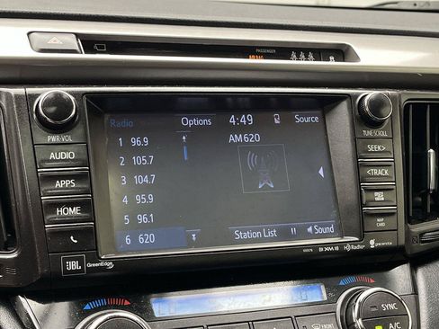 Used 2018 Toyota RAV4 Limited w/ Advanced Technology Package AWD/4WD image 19