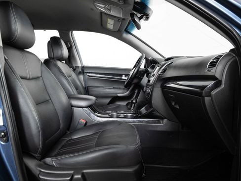 Used 2014 Kia Sorento EX image 27