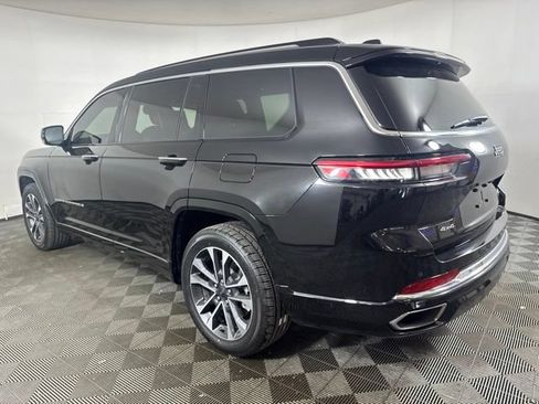 Used 2023 Jeep Grand Cherokee L Overland w/ Rear Seat Video Group I AWD/4WD image 6