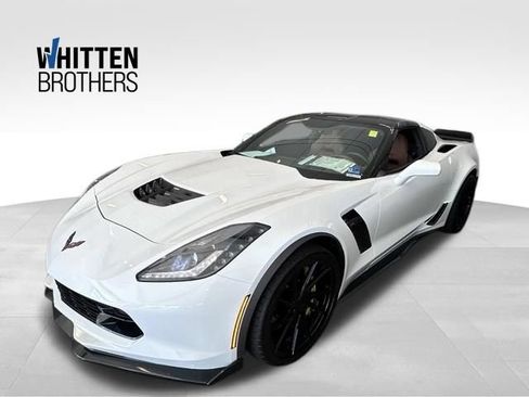 Used 2016 Chevrolet Corvette Z06 w/ 2LZ Preferred Equipment Group RWD image 1