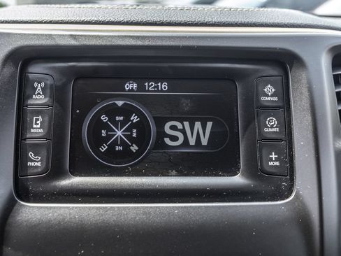 Used 2014 Jeep Cherokee Latitude FWD image 17