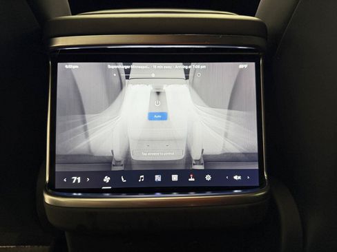 Used 2024 Tesla Model X AWD/4WD image 14
