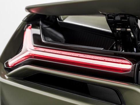 Used 2025 Lamborghini Revuelto image 53