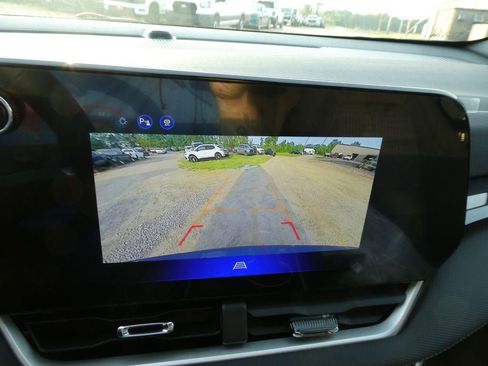 New 2027 Chevrolet Equinox LT AWD/4WD image 25