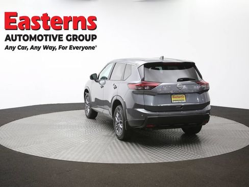 Used 2024 Nissan Rogue S AWD/4WD image 66