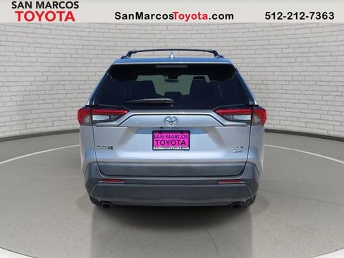 Used 2021 Toyota RAV4 XLE AWD/4WD image 7