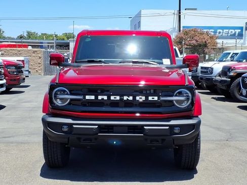 New 2026 Ford Bronco Outer Banks AWD/4WD image 2