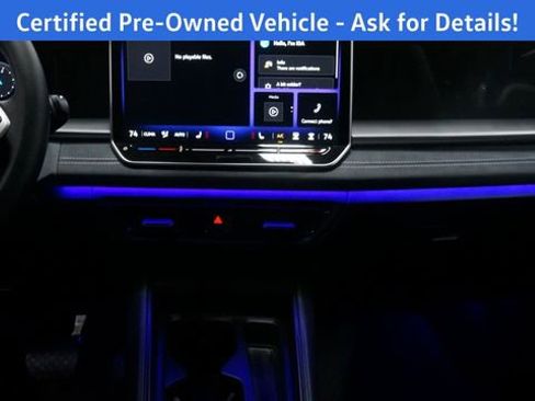 Certified 2025 Volkswagen Tiguan SE w/ Panoramic Sunroof Package image 36