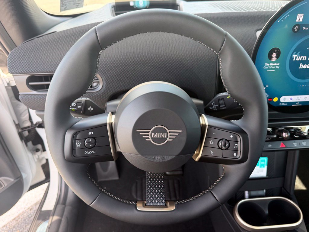 New 2026 MINI Cooper 2-Door Hardtop FWD image 10