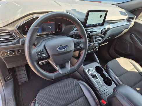 Used 2024 Ford Escape ST-Line FWD image 12