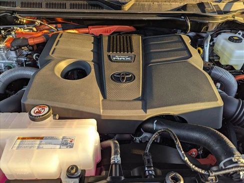 New 2025 Toyota Tundra Limited image 15