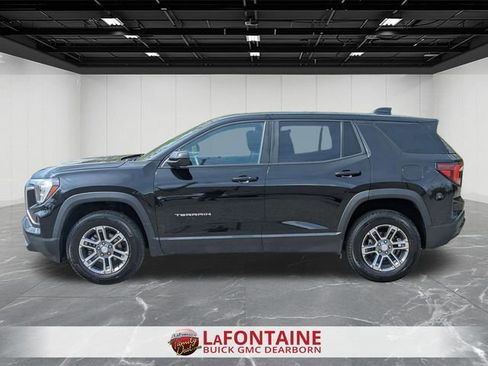 Certified 2026 GMC Terrain Elevation AWD/4WD image 2