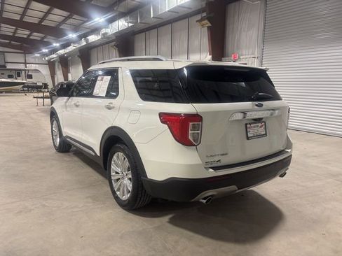 Used 2020 Ford Explorer Limited image 6