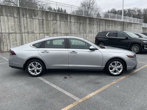 Used 2024 Honda Accord LX image 7