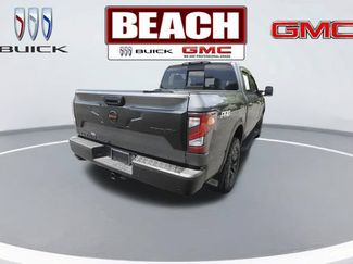 Used 2021 Nissan Titan PRO-4X w/ Pro-4x Convenience Package AWD/4WD video 3