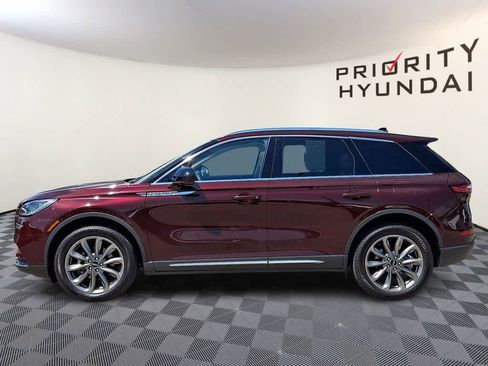 Used 2021 Lincoln Corsair FWD w/ Premium Package image 7