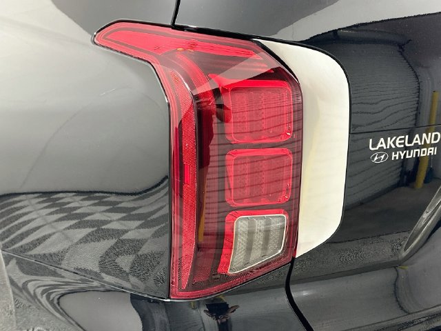 Used 2025 Hyundai Palisade SEL FWD image 25