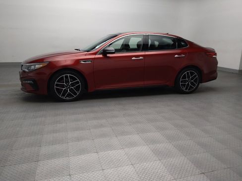 Used 2020 Kia Optima SX FWD image 2