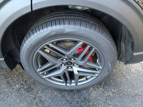 New 2026 Ford Explorer ST w/ Sun And Sound Package AWD/4WD image 7