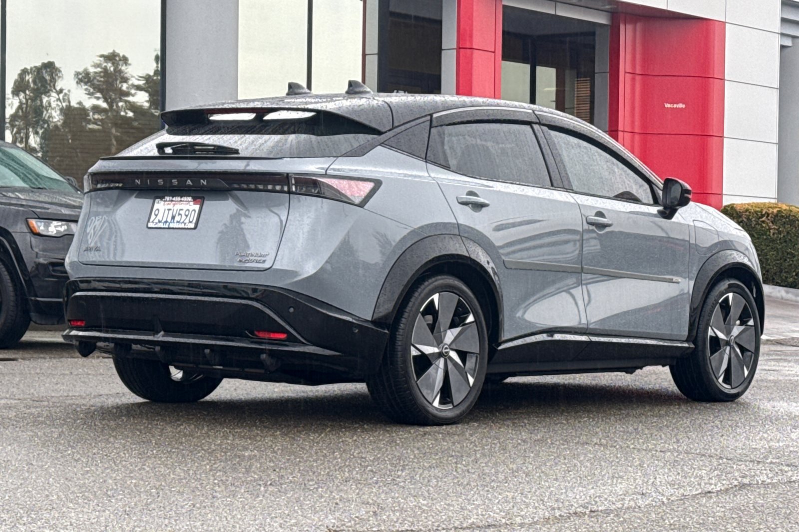 Certified 2023 Nissan Ariya AWD/4WD image 5
