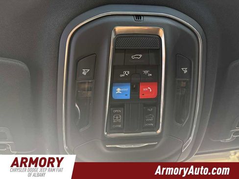 New 2025 Jeep Grand Cherokee L Altitude image 21