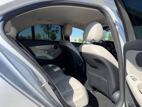 Used 2016 Mercedes-Benz C 300 4MATIC Sedan image 15