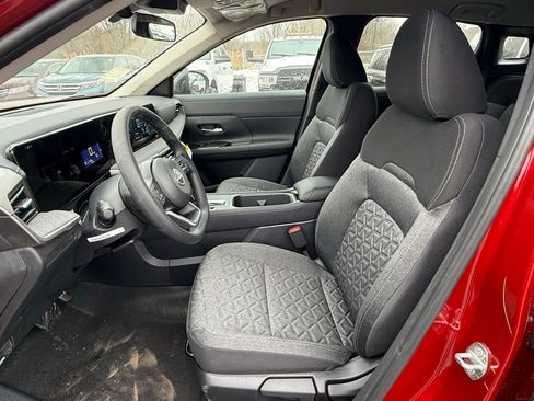 New 2026 Nissan Kicks SV image 12