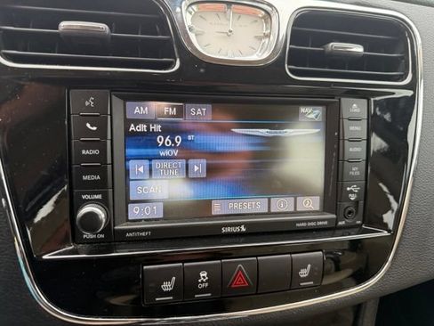 Used 2014 Chrysler 200 Limited w/ Sun/Sound Group FWD image 16