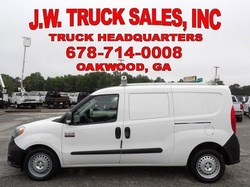Used 2021 RAM ProMaster City Tradesman image 2