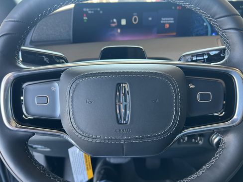 New 2025 Lincoln Navigator L Reserve w/ Jet Appearance Package image 11