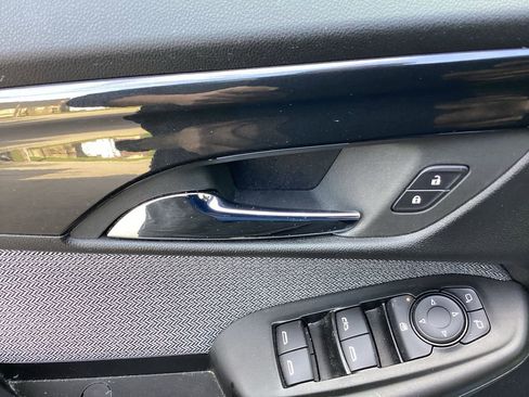 Used 2024 Chevrolet TrailBlazer LT w/ LT Cold Weather Package image 42