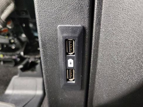 Used 2020 Ford F150 XLT w/ Equipment Group 302A Luxury image 17