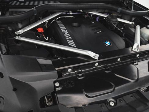 Used 2023 BMW X7 xDrive40i w/ M Sport Package image 38