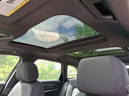 New 2025 Audi A6 Premium Plus image 10