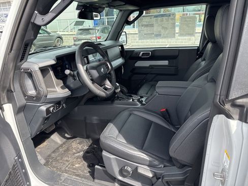 New 2026 Ford Bronco Badlands AWD/4WD image 19