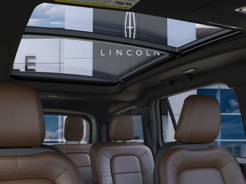 New 2026 Lincoln Aviator Reserve w/ Jet Appearance Package AWD/4WD image 22