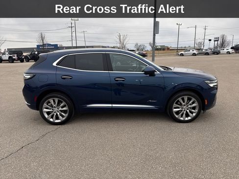 Used 2023 Buick Envision Avenir image 8