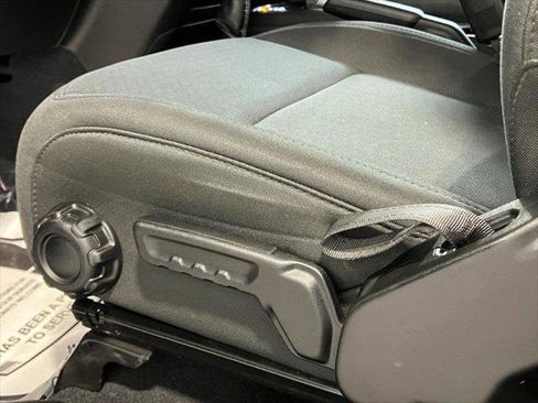 Certified 2022 Jeep Wrangler Unlimited Sahara w/ Cold Weather Group image 20