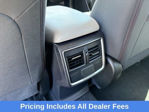 Used 2022 Subaru Forester Premium AWD/4WD image 32