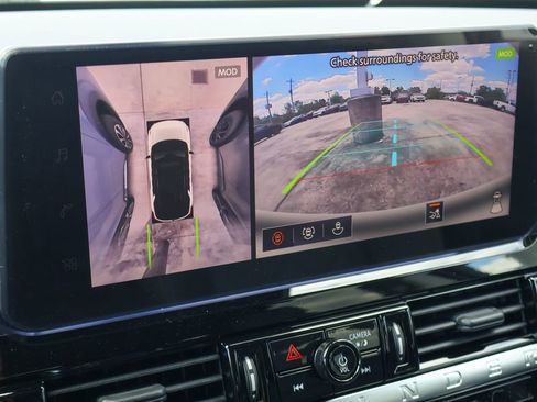 New 2026 Nissan Pathfinder Platinum image 4