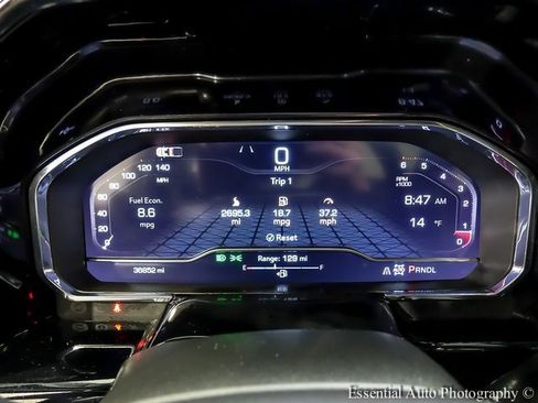 Used 2025 GMC Sierra 1500 SLT image 13