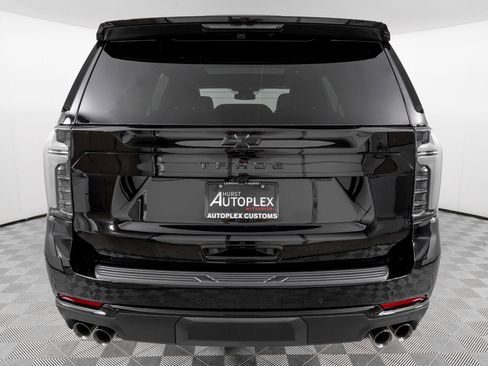 Used 2026 Chevrolet Tahoe Z71 w/ Comfort Package image 7