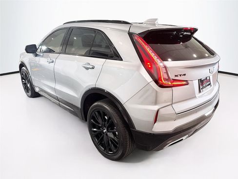 Used 2025 Cadillac XT4 Sport w/ LPO, Onyx Lite Package FWD image 30