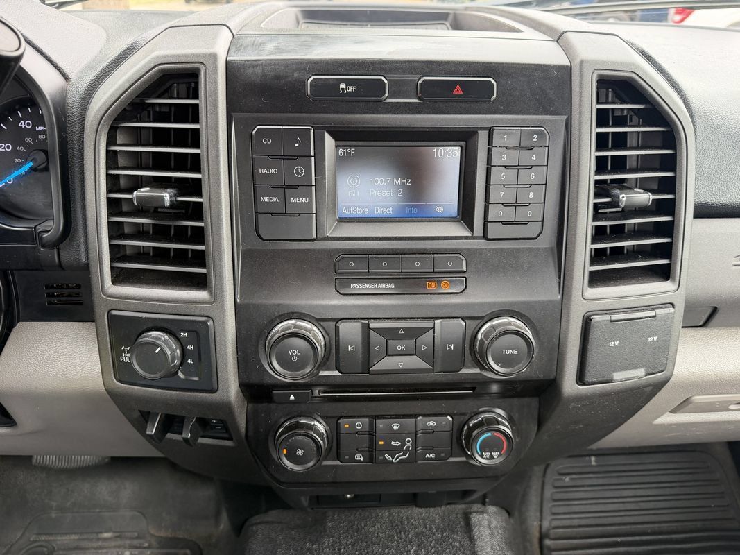 Used 2017 Ford F250 XL w/ Power Equipment Group AWD/4WD image 13