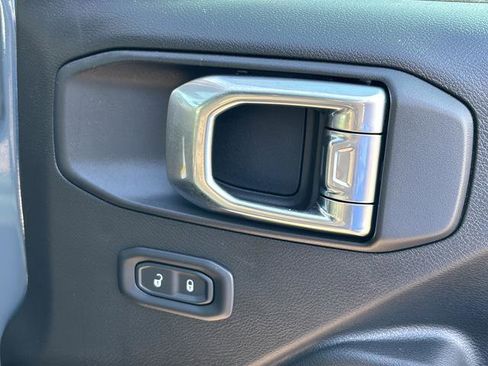 New 2025 Jeep Wrangler Sport S image 39